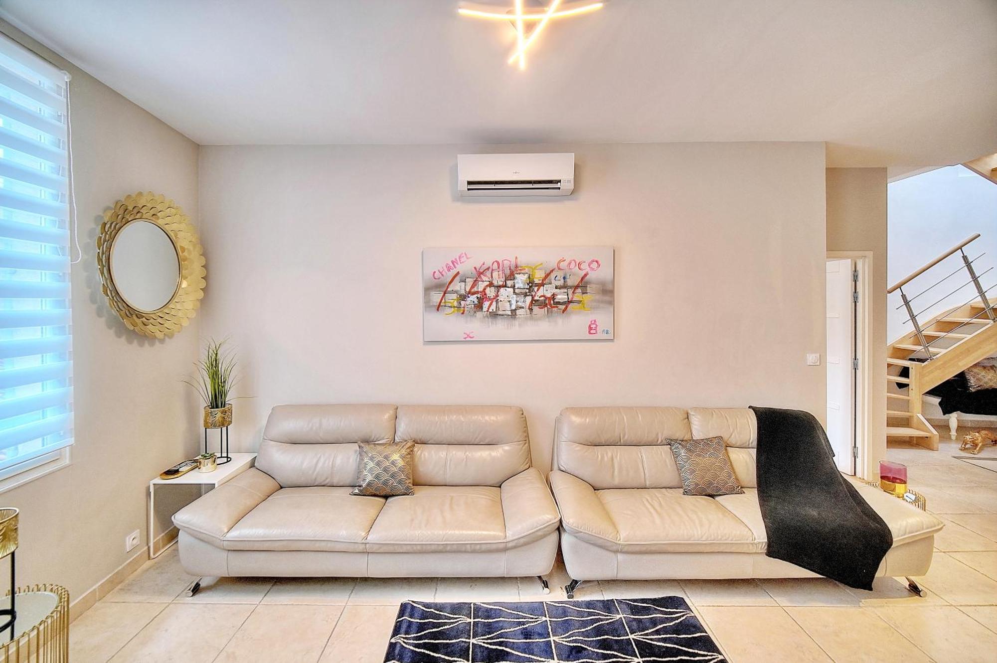 Croisette 8/10 Pers Apartment คานส์ ภายนอก รูปภาพ